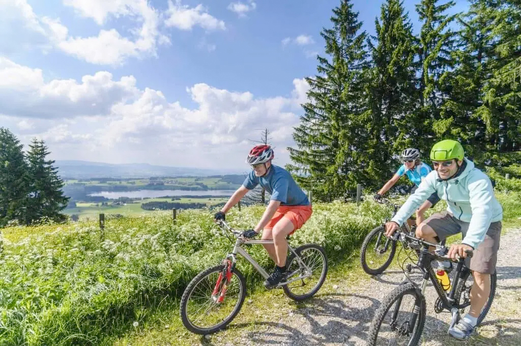 Avalon-Hotel-Badreichenhall-mountainbiken-in-den-Bergen